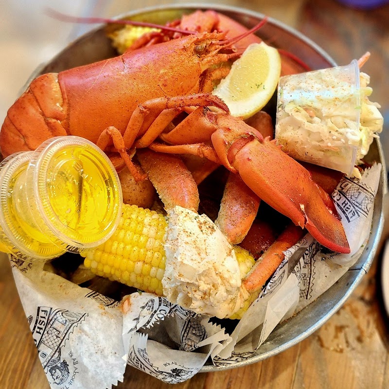 Food and interior photo 2 at St. Paul Fish Company | Mequon in Mequon