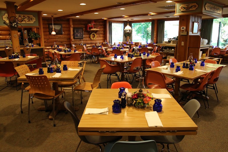 Al Johnson’s Swedish Restaurant & Butik in Sister Bay