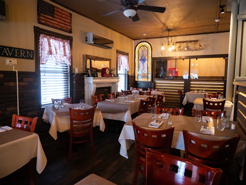 Lucky Dog Tavern - RI in North Smithfield