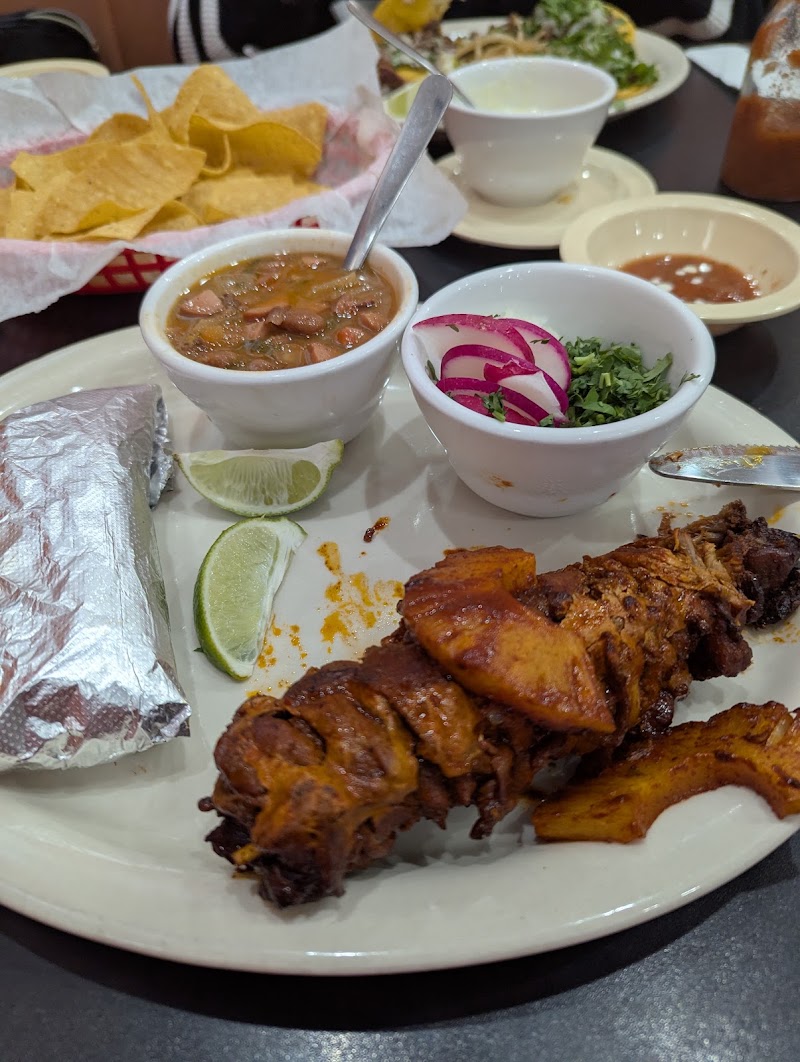 Food and interior photo 3 at El Vallarta Grill in Heber Springs