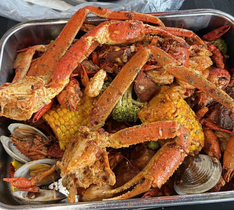 Food and interior photo 5 at Capri Seafood in Providence