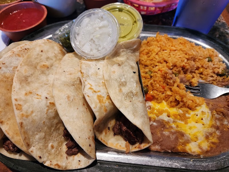 Food and interior photo 5 at Ponak's Mexican Kitchen & Bar in Kansas City