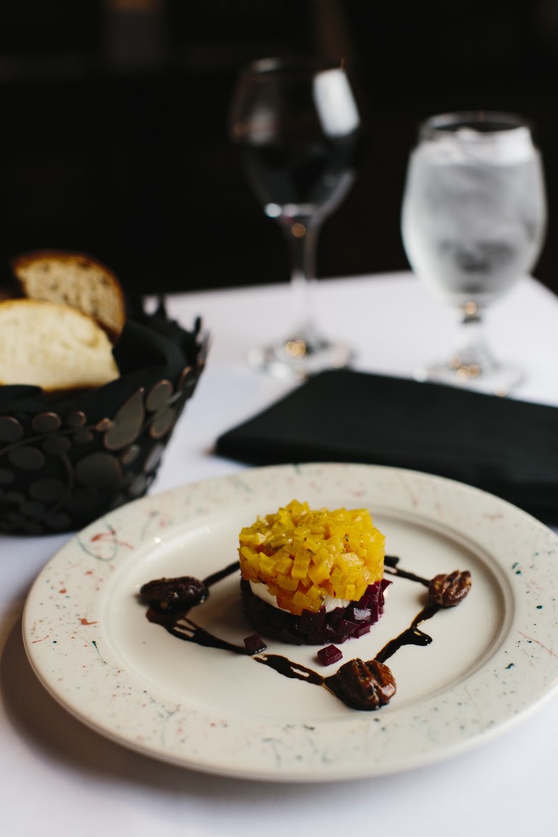 Food and interior photo 1 at Pirogue Grille in Bismarck