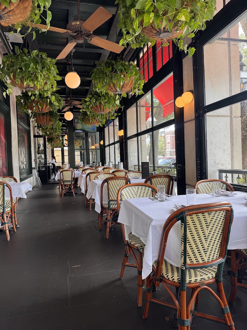 Food and interior photo 4 at Superior Seafood & Oyster Bar in New Orleans