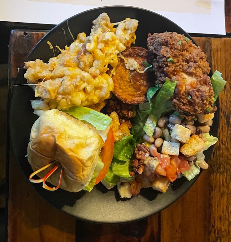 Food and interior photo 5 at Alma Bea in Shepherdstown
