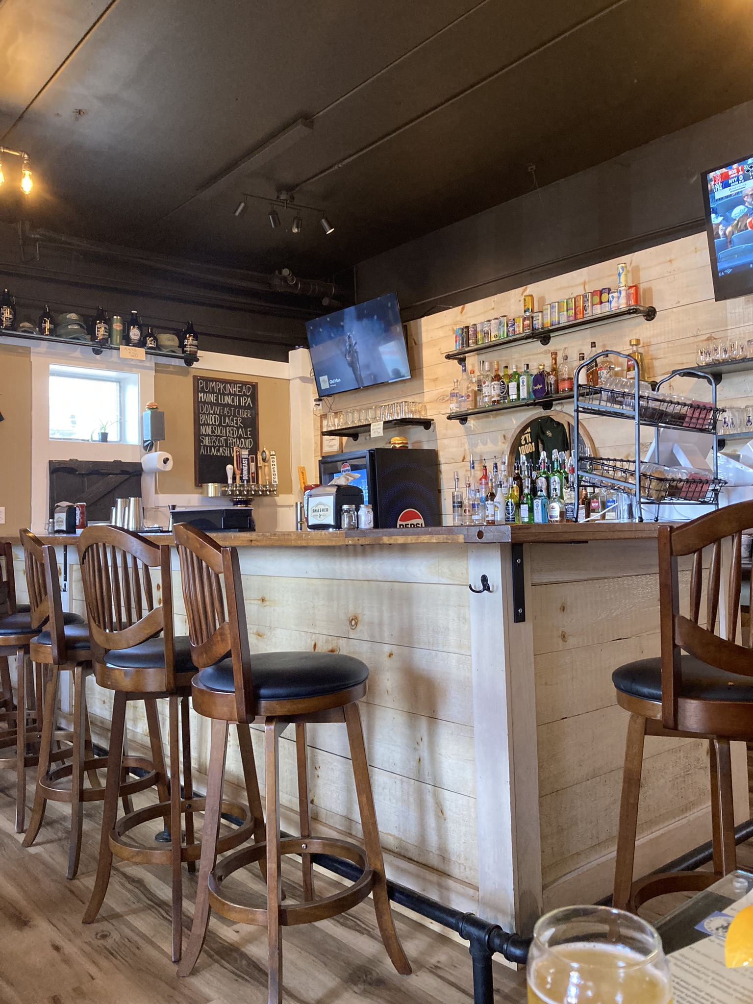 Smashed Burgers & Brews in Damariscotta