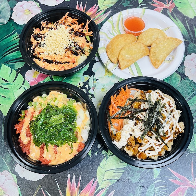 Food and interior photo 4 at Lucky Bowl in Minot