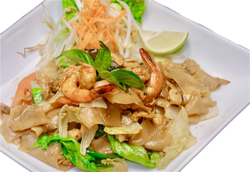 Food and interior photo 5 at Li-Su Thai Kitchen (BaldWin) in Baldwin
