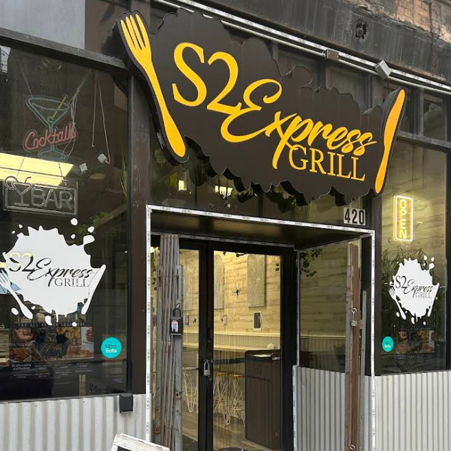 S2 Express Grill Downtown in Chicago