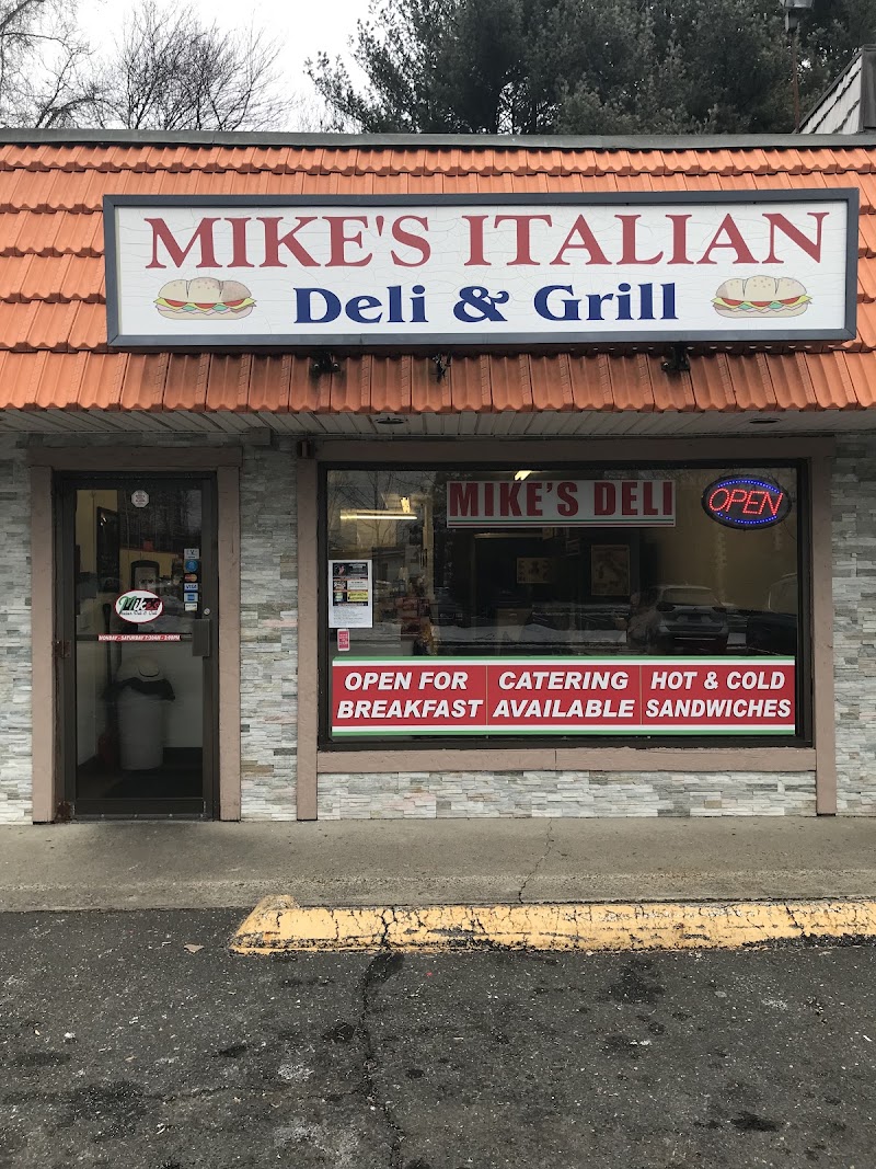 Mike's Italian Deli & Grill in Milford