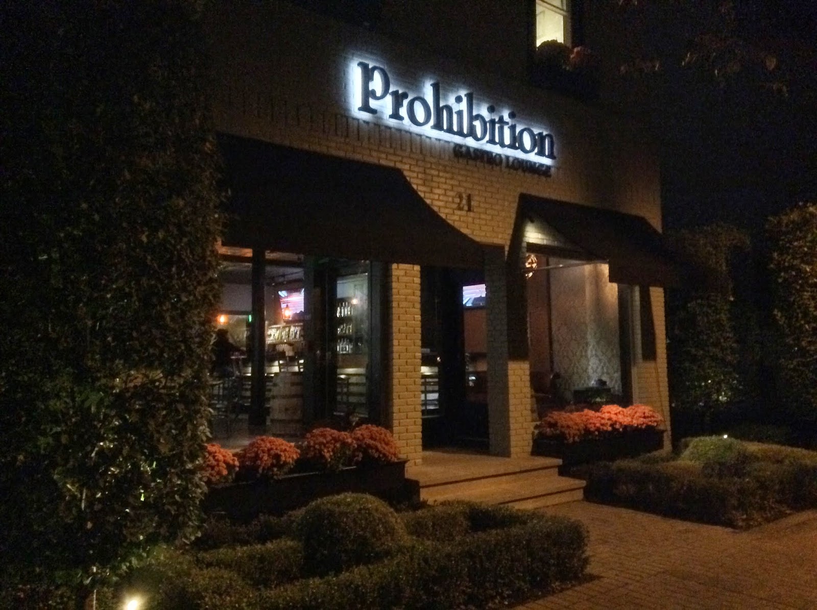 Prohibition Gastro Lounge in Powell