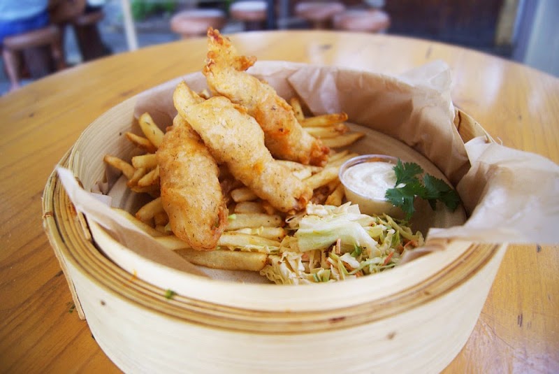 Food and interior photo 1 at On the Rocks in Kailua-Kona