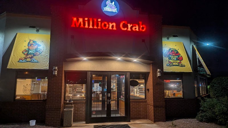 Food and interior photo 1 at Million’s Crab Boiled Seafood - Ashwaubenon in Ashwaubenon