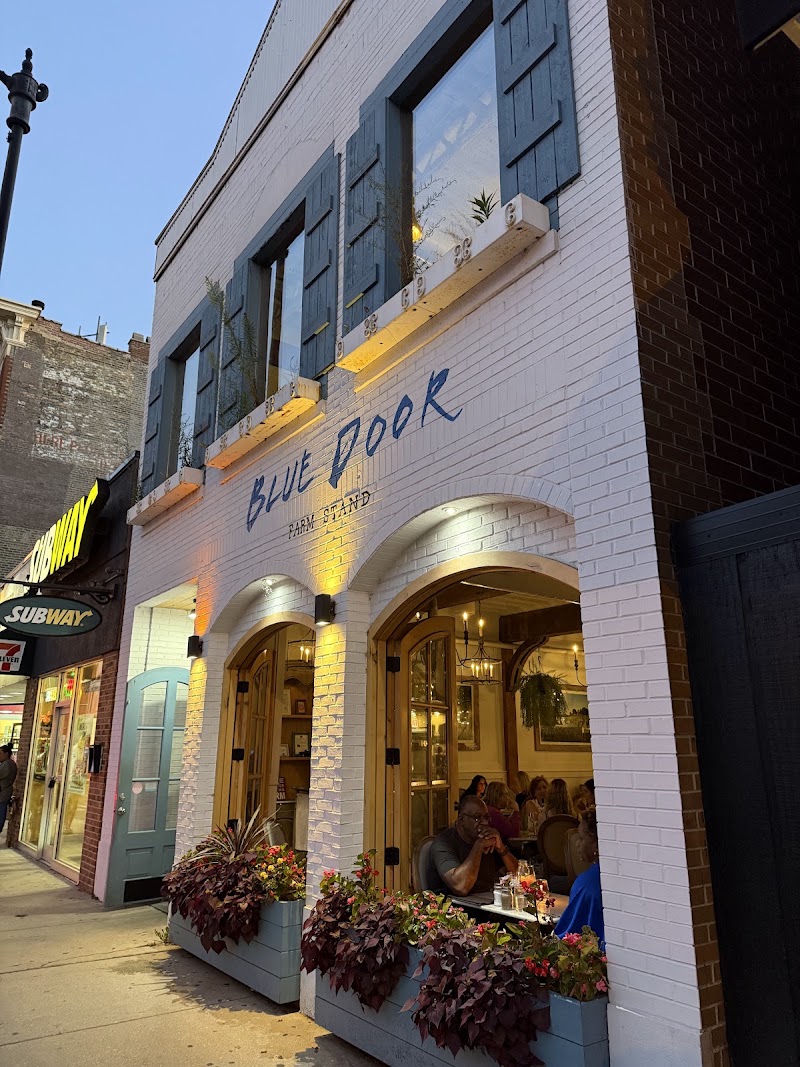 Blue Door Farm Stand in Chicago