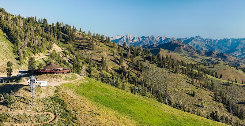 Food and interior photo 5 at Roundhouse in Ketchum