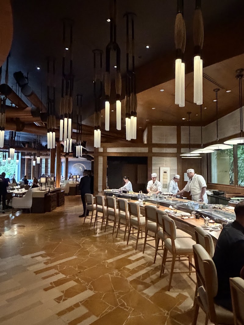 Food and interior photo 1 at Mizumi in Las Vegas