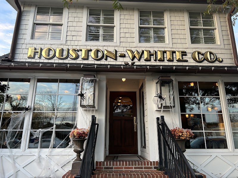 Houston White Co. in Rehoboth Beach