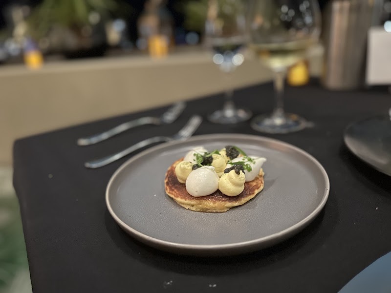 Food and interior photo 5 at Solera in Honolulu