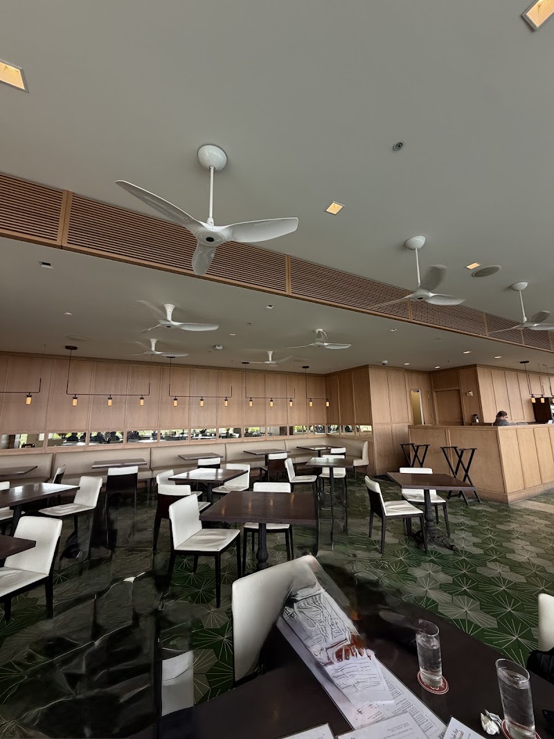 Food and interior photo 1 at Solera in Honolulu