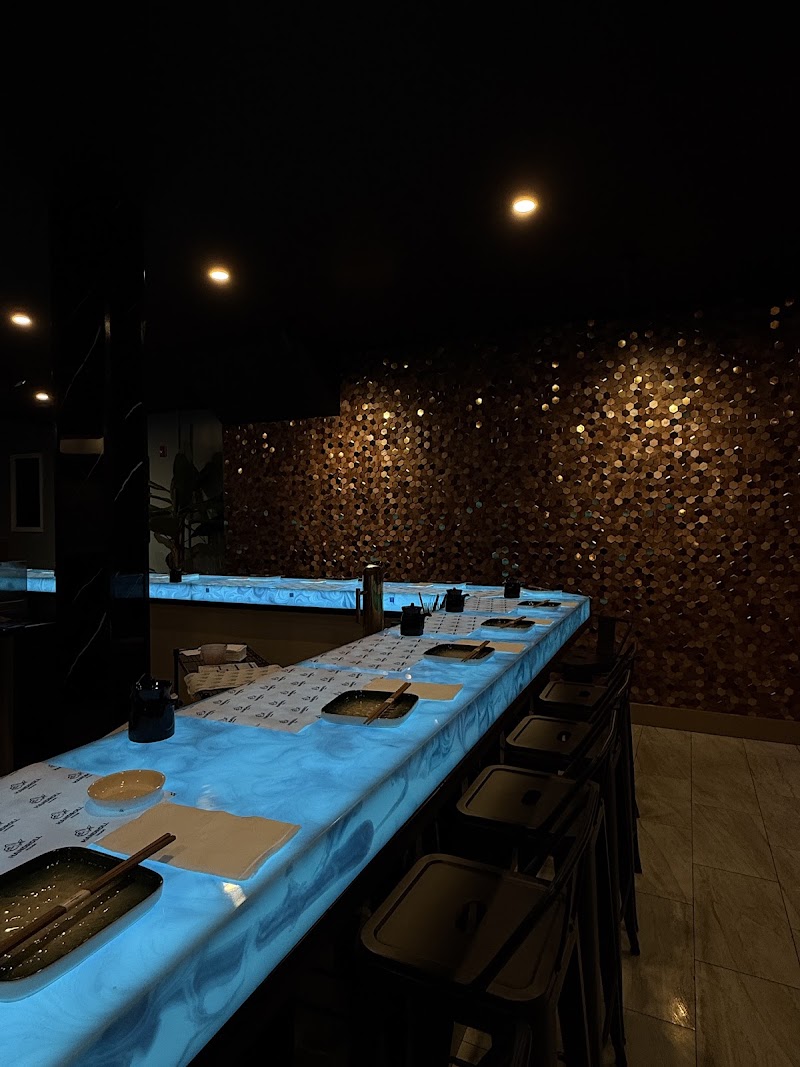 Food and interior photo 3 at Handroll House in East Rutherford