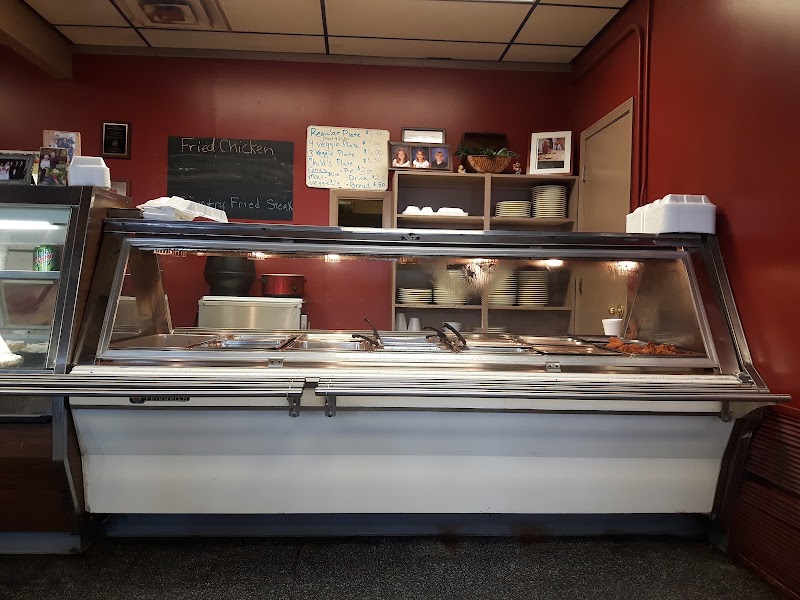 Holly's Country Cooking in Conway
