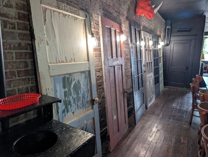 Food and interior photo 4 at Heavens to Betsy! Bakery & Deli in Lawrenceburg