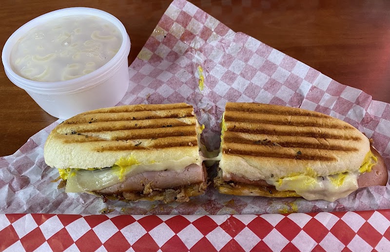 Food and interior photo 4 at Twisted Tony's in Osage Beach