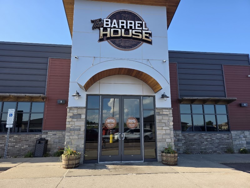 Food and interior photo 3 at The Barrel House in Sioux Falls