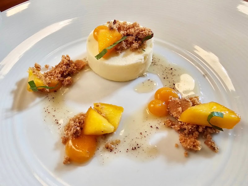 Food and interior photo 2 at Au Courant Regional Kitchen in Omaha