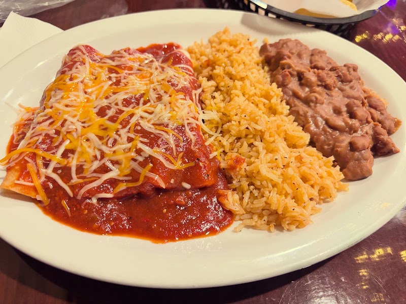 Food and interior photo 4 at El Alamo Mexican Grill in Little Rock
