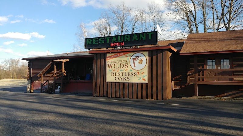 Restless Oaks Restaurant in McElhattan