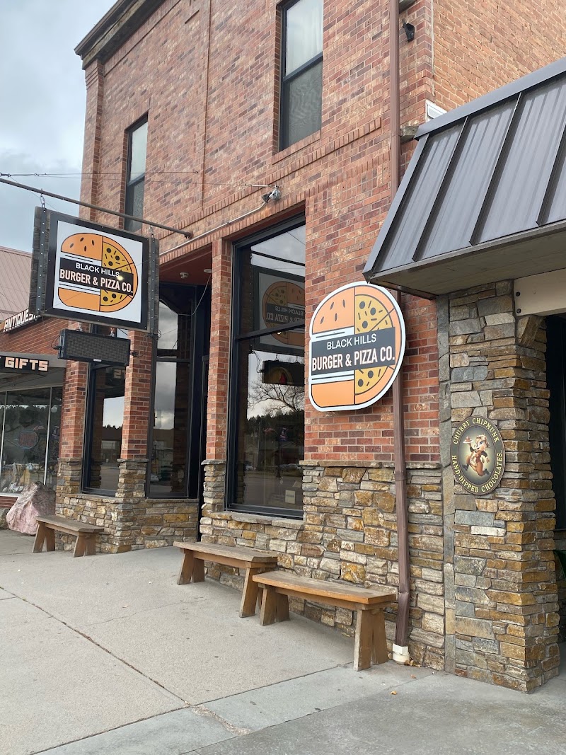 Black Hills Burger & Pizza Co. in Custer