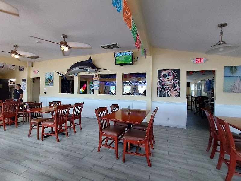Food and interior photo 4 at Los Hermanos Cantina in Colonial Beach