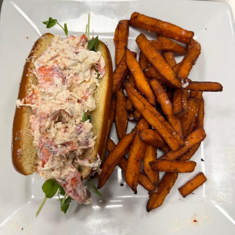 Food and interior photo 2 at Skipjack Dining in Newark