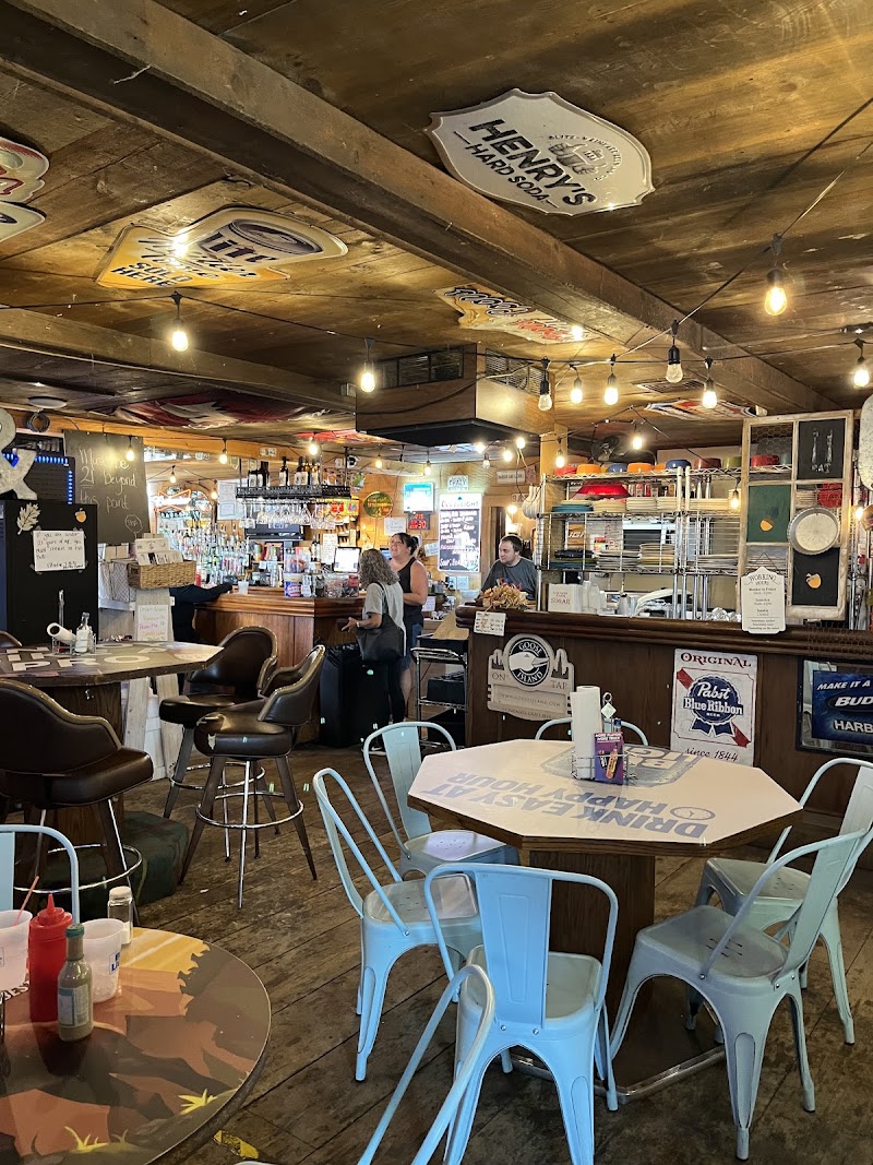 Food and interior photo 3 at Harbor Bar & Grill in Coleharbor