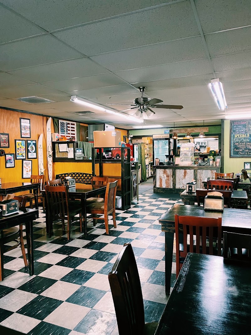 Cross Creek Sandwich Shop in Conway