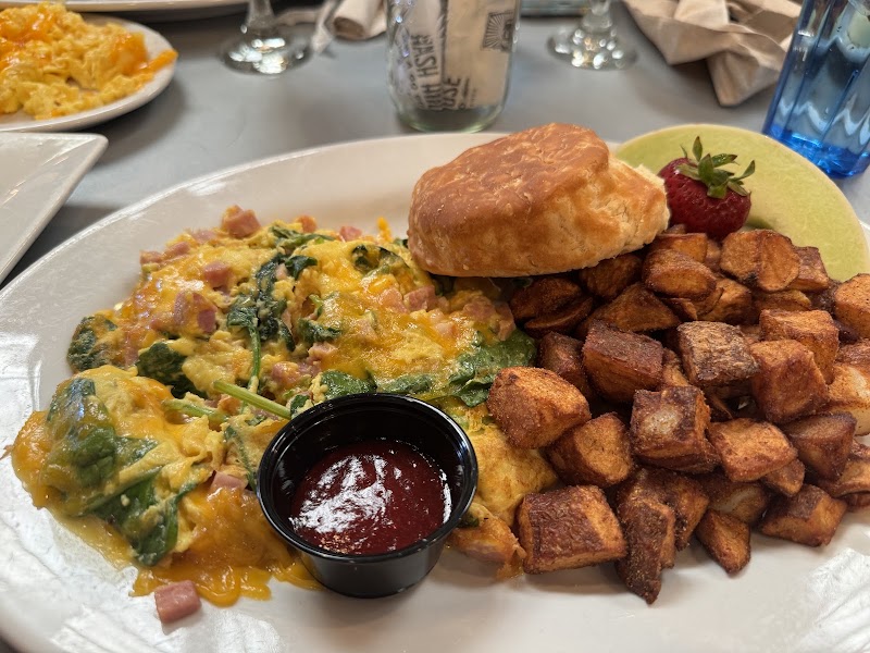 Food and interior photo 2 at Hash House A Go Go West Sahara in Las Vegas