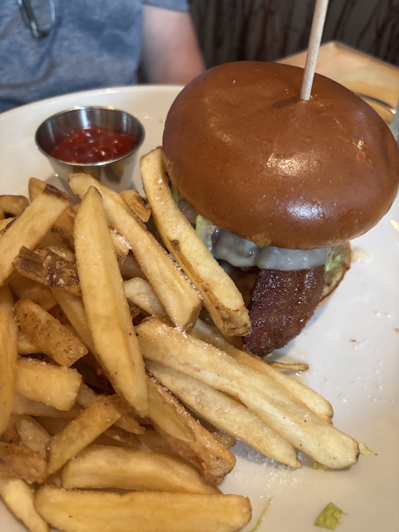 Food and interior photo 3 at Local 463 in Ridgeland