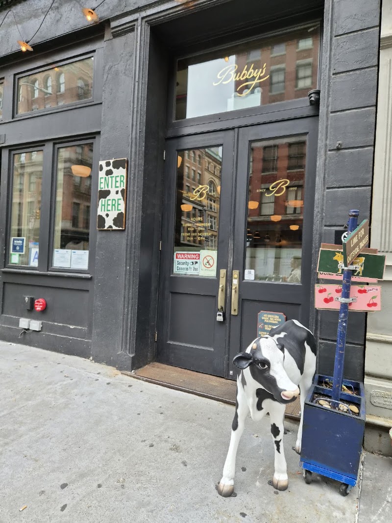 Food and interior photo 4 at Bubby's in New York