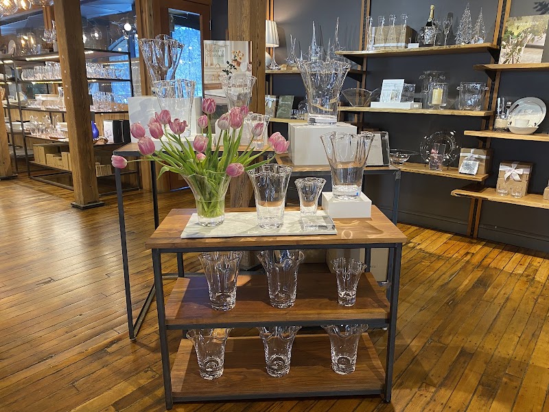 Food and interior photo 4 at Simon Pearce in Hartford
