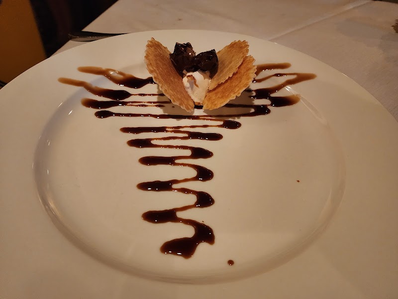 Food and interior photo 4 at Gorji Restaurant in Dallas