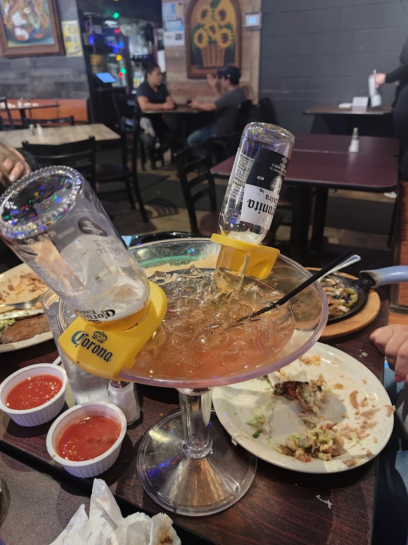 Food and interior photo 5 at Los Tules in Kansas City