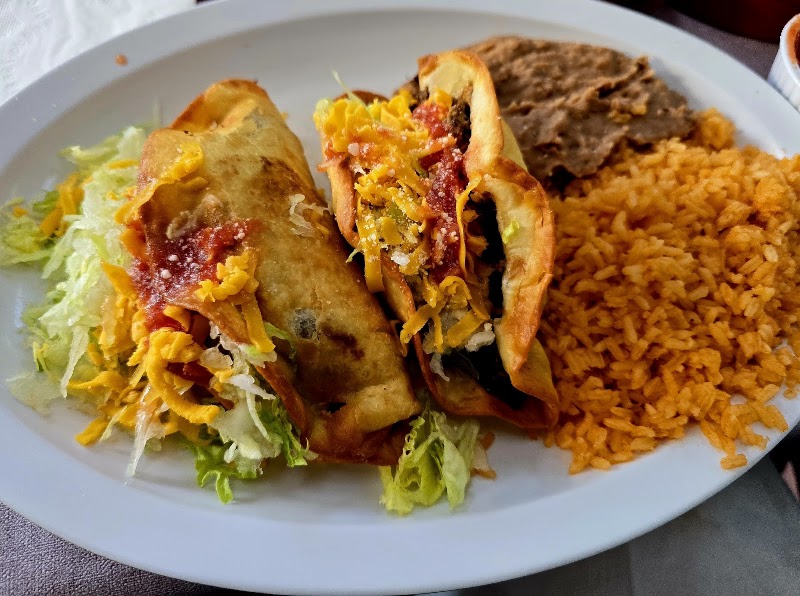 Food and interior photo 3 at Los Tules in Kansas City