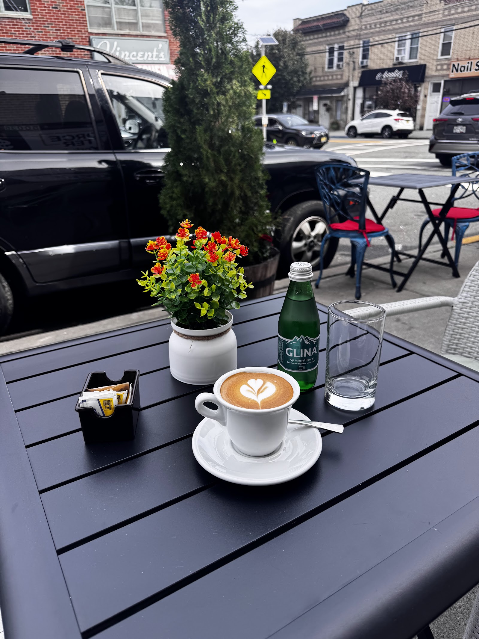 Dodona Cafe in Cliffside Park