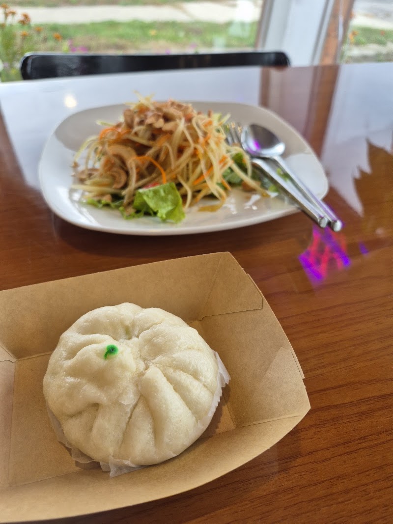 Food and interior photo 4 at Lebua by ThaiThai LLC in East Lansing