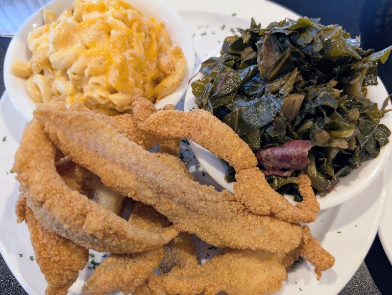 Food and interior photo 4 at Cornbread Restaurant & Bar in Southfield