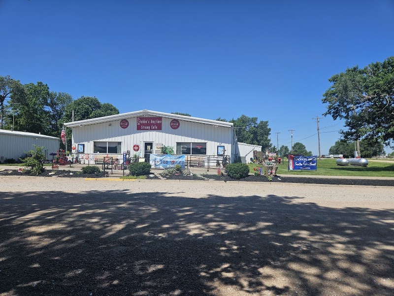 Food and interior photo 4 at Bubba’s Anytime in Strang