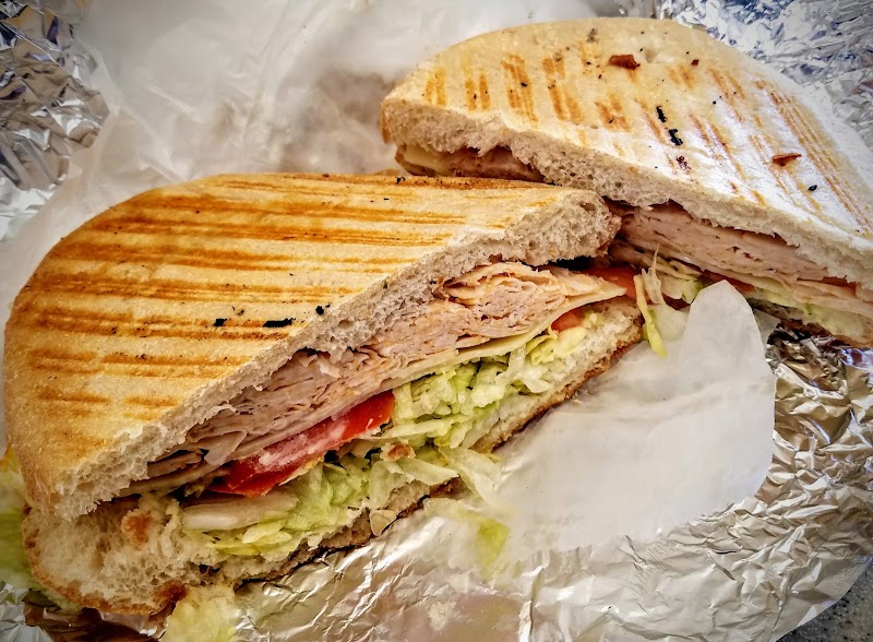 Food and interior photo 1 at Frankie's Deli in Oakbrook Terrace