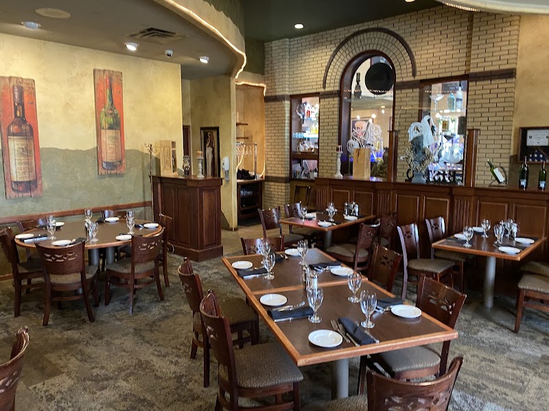 Food and interior photo 4 at Bistro 1100 in Bismarck