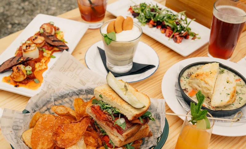 Food and interior photo 2 at Homestead Kitchen in Talkeetna